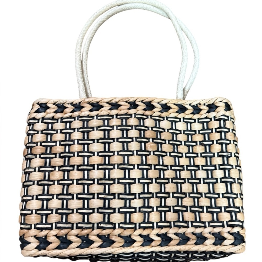 Elegant Woven Tote Bag - Black and Tan